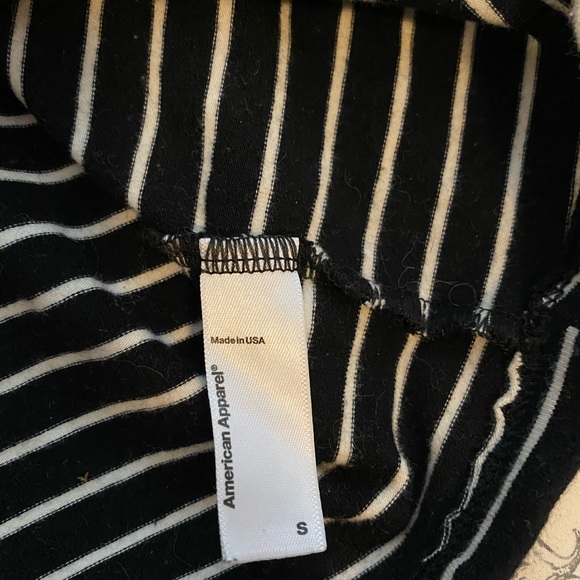 American Apparel Crop Top Turtle Neck - Picture 2 of 3